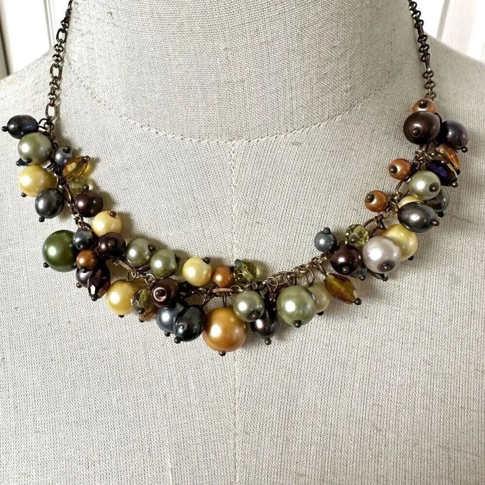 Premier Designs faux pearl and crystal beaded cluster necklace